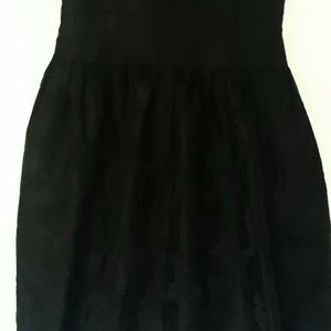 Ann Taylor's black gown